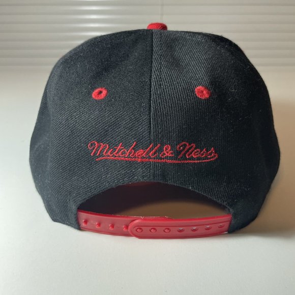 Chicago Bulls Snapback - Picture 2 of 2